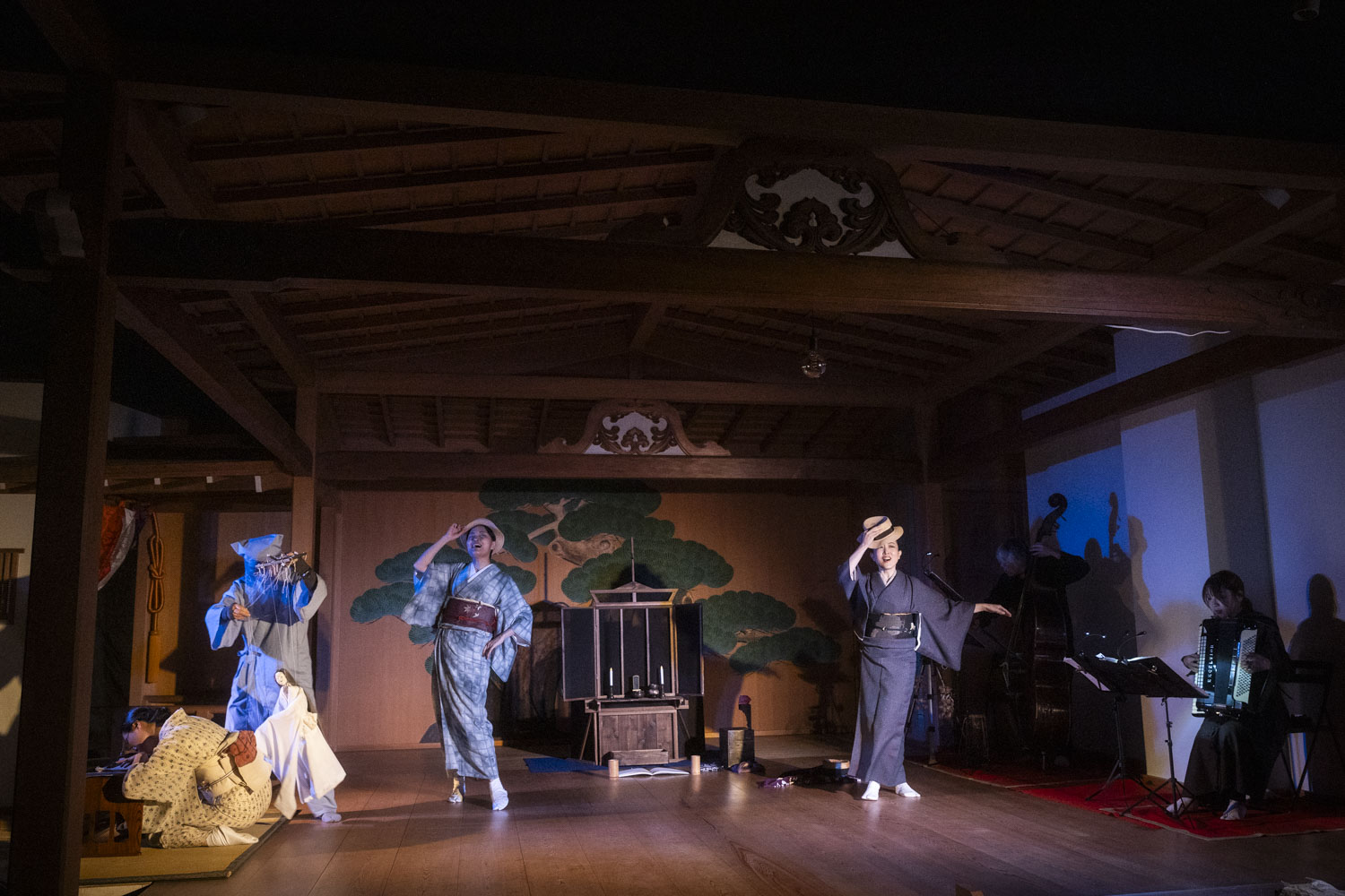 井上ひさし作　頭痛肩こり樋口一葉　お多喜役　2025年12月11日〜14日＠新宿歌舞伎町 能舞台　終演 内田里美